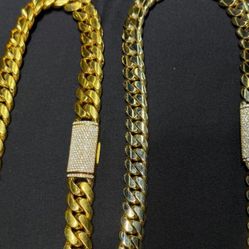 Cuban Chain 10k Gold Diamond Lock