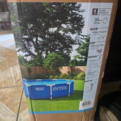 10ft x 30in Swimming Pool With Pump And Filter Included 