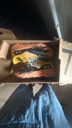 adidas Yeezy Boost 700 Sun