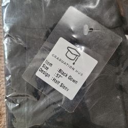 Graduation Hub Bachelor Gown With Cap 