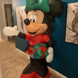 Mickey & Minnie Yard  Decorations