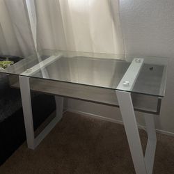 Wooden White Desk 