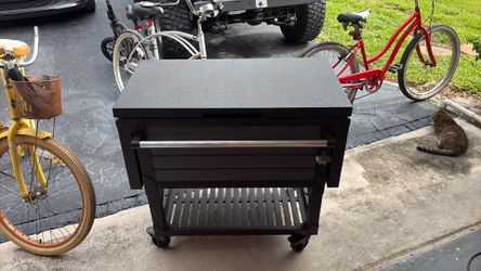 Keter outdoor cooler