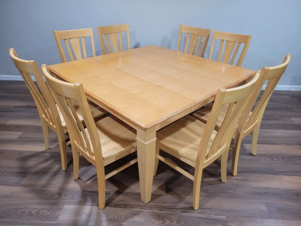 Table and 8 Chairs 