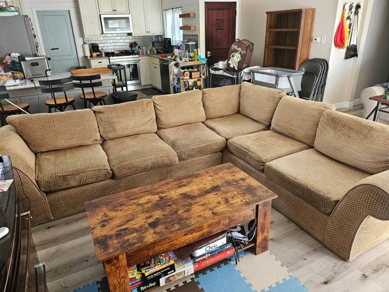 Sectional Couch