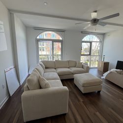 New 99x99 sectional couch with ottoman / free delivery