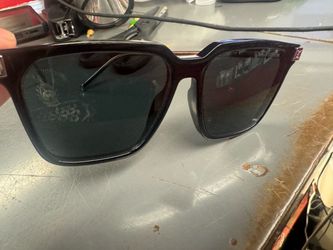 Louis Vuitton rise Sunglasses