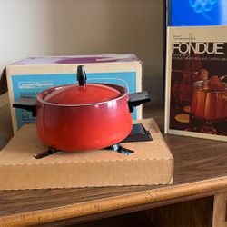 Montgomery Ward Fondue Pot Set