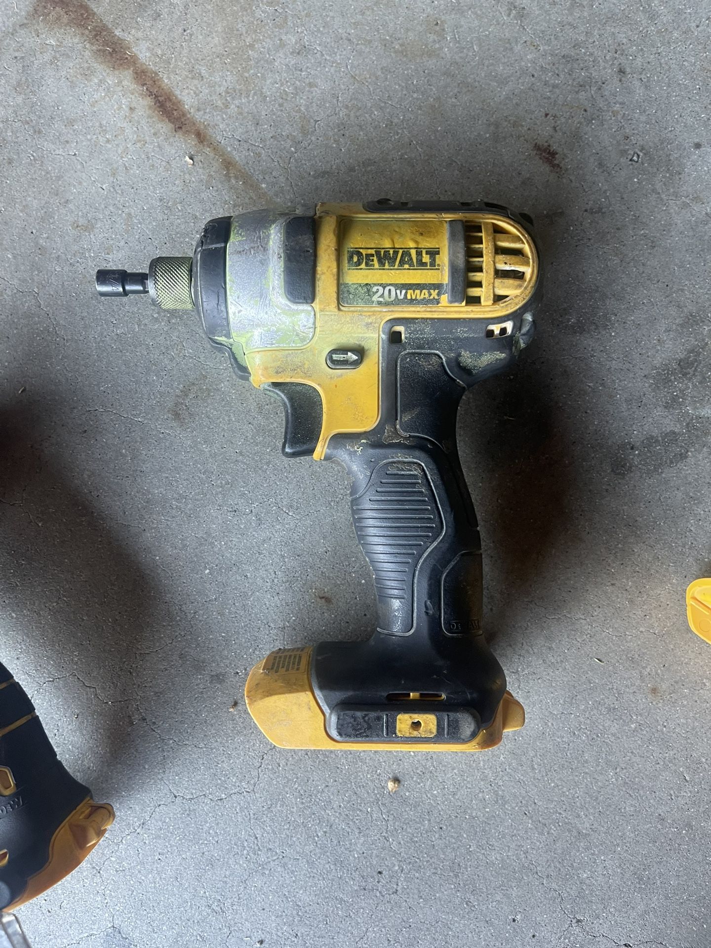 Dewalt Impact Gun