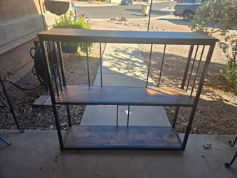 Bookshelf Entry Table