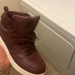 Nike 8.5