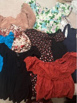 10 women’s items- size medium
