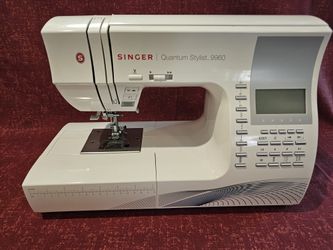 Singer Quantum Stylist 9960 Computerized Sewing Machine – Excellent Condition – Serviced & Complete