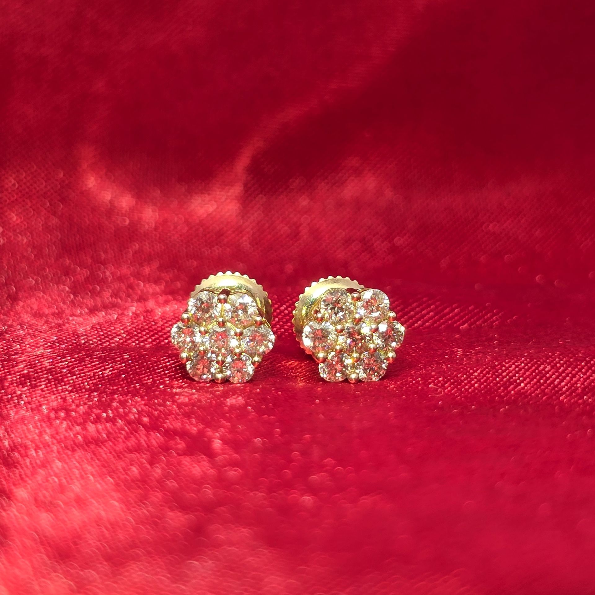 10k Yellow Gold Diamond Flower Earrings 5/8 ctw