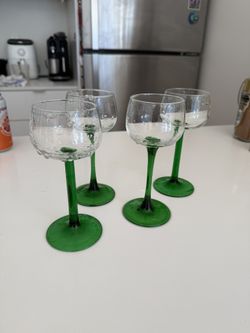 Luminarc Vintage French Green Stem Wine Glass