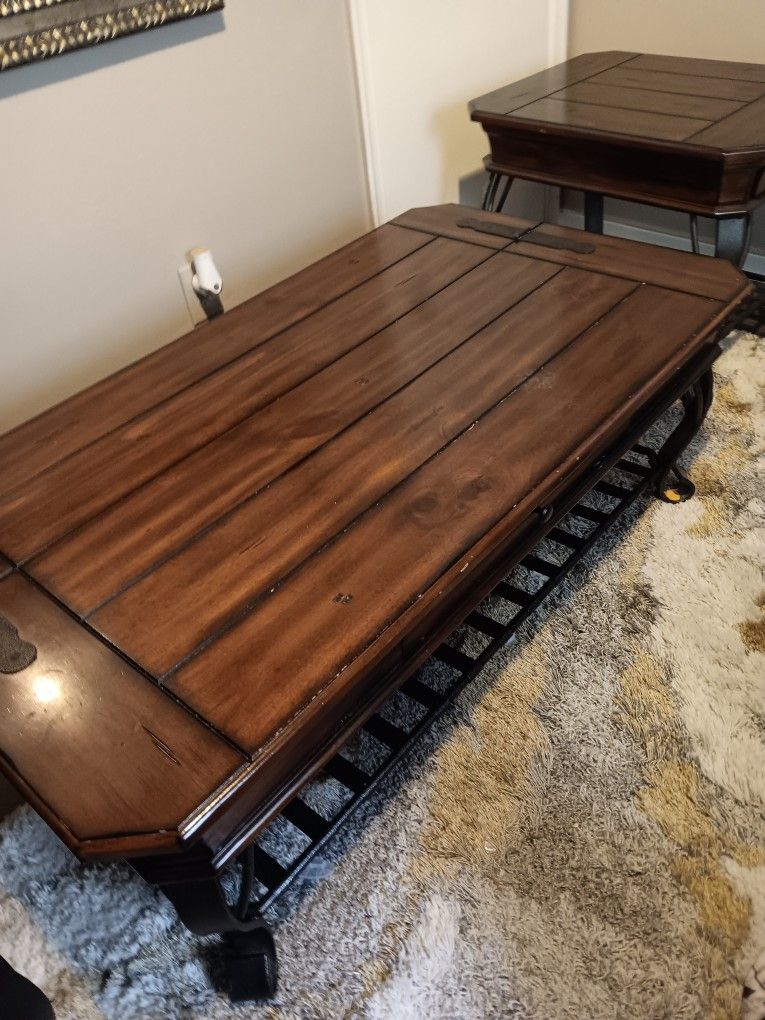3pc Coffee,end Tables Set From Rooms To Go