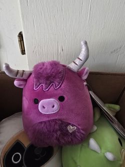 Squishamllow Cow NWT