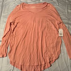 Time and tru tunic length long v-neck shirt, Women’s size large (12/14), new with tags, coral