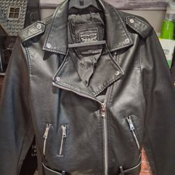 New Levi's Pleather Jacket Women