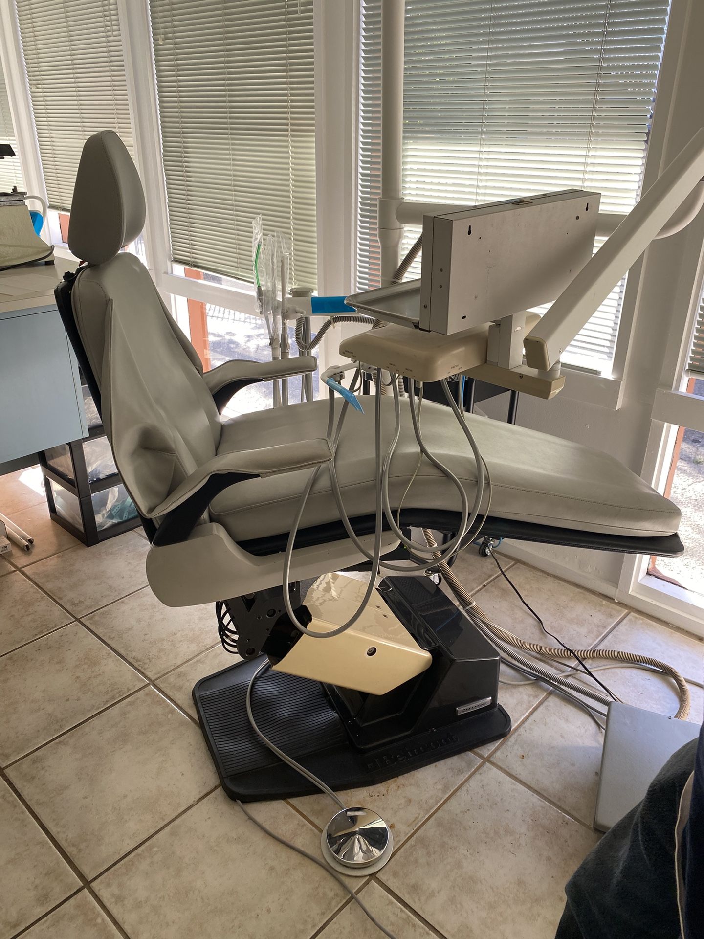 Dentist Chair