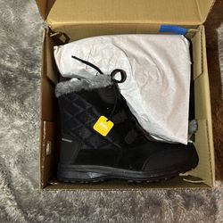 NIB Columbia Women's Ice Maiden Shorty Warm Snow Boots Black Size 8.5