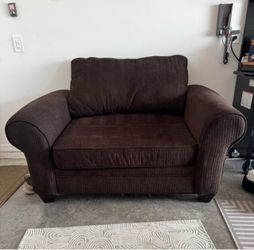 LG Love chair