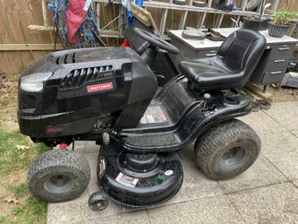 CRAFTSMAN 46” LT-2000 LAWN TRACTOR
