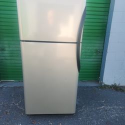 Frigidaire Stainless Steel Refrigerator 