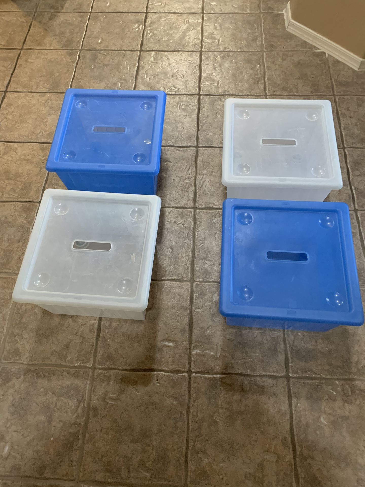 Set of 4 containers bins storage 15 ¼x15 ¼ " w/ lids and casters wheels perfect for toys kids teen