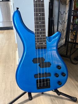 4-String Electric Bass Guitar Metallic Blue