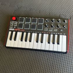 Akai MPK mini Profesional 
