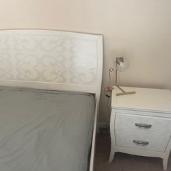 White Full Size Bed Frame/Headboards/Nightstand/Desk 