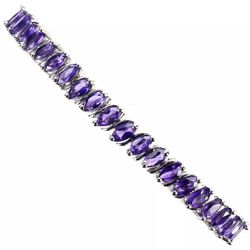 Amethysts  Bracelet  Size 7 . 1/2