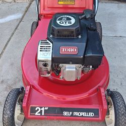 Toro GTS 5 Suzuki Lawn Mower 