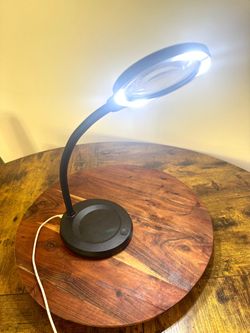 LED Magnifying Desk Lamp with Flexible Neck
