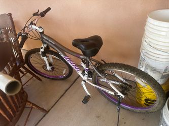 Adult/women mountain bike