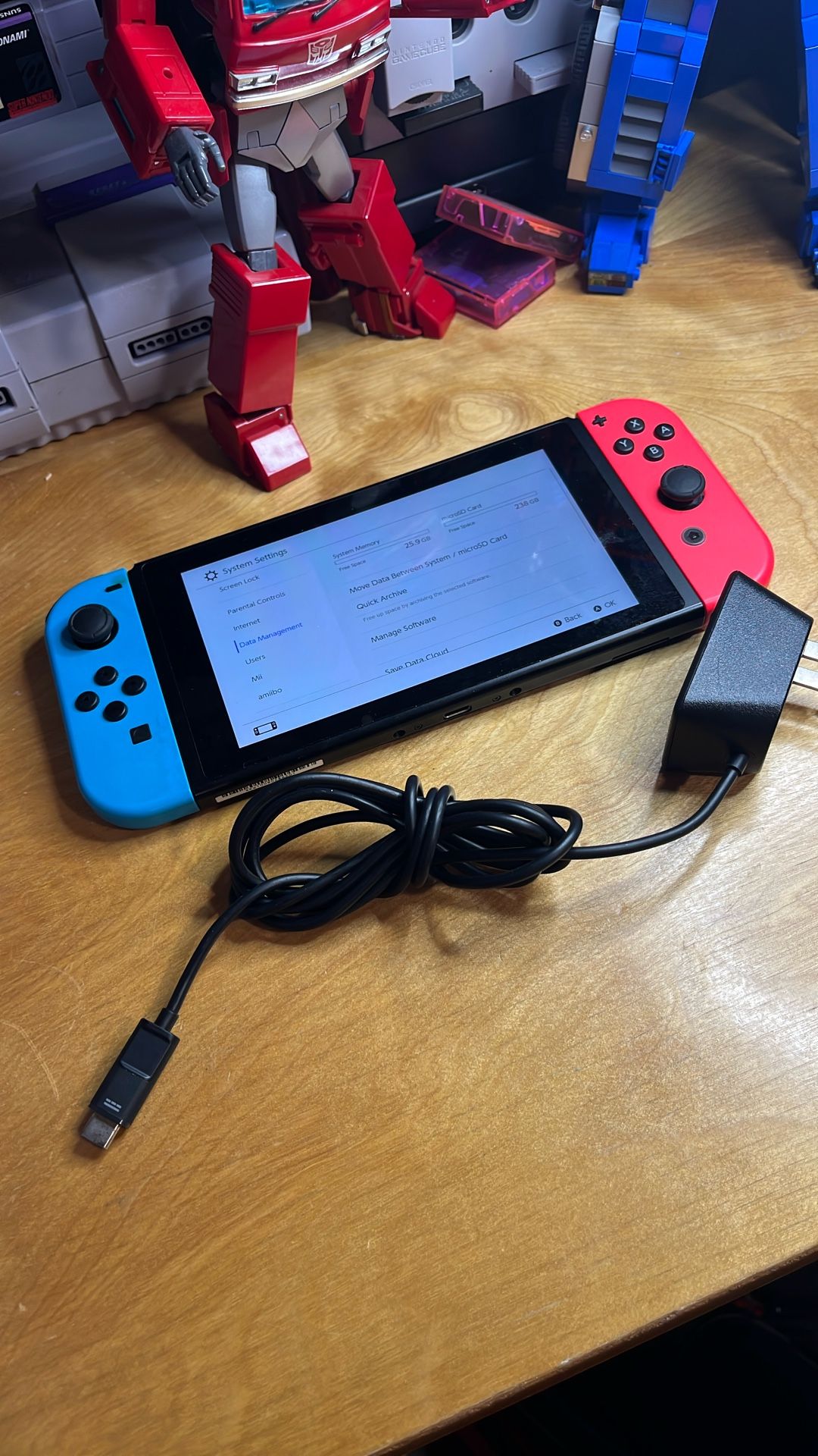 Nintendo Switch - Version 2