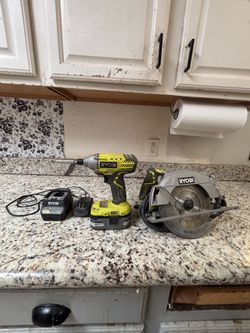 Ryobi 18V Tool Bundle – Impact Driver, Circular Saw, Batteries & Chargers