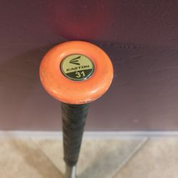 Easton s300 baseball bat speed brigade 31", 19oz, 2.25 diameter
1046 aircraft alloy
