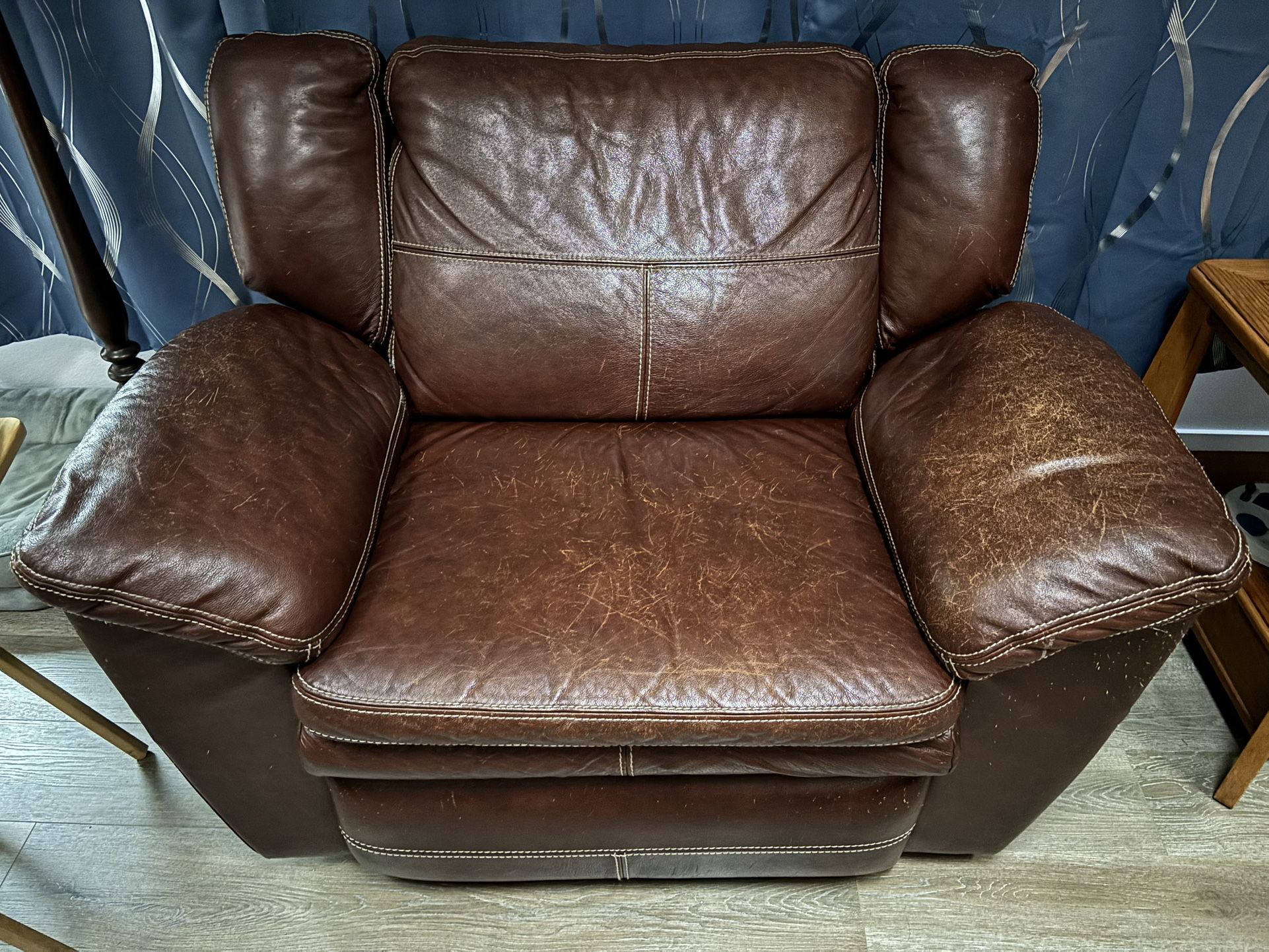 Leather Lazy Boy Chair Recliner