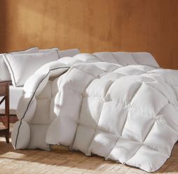 Goose Feather Down Fiber Cotton Comforter Full Size