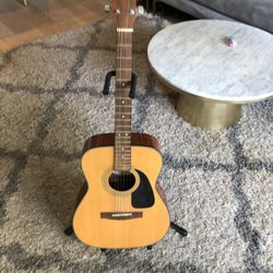 hill size fender guitar acoustic  g -12 nat and case 