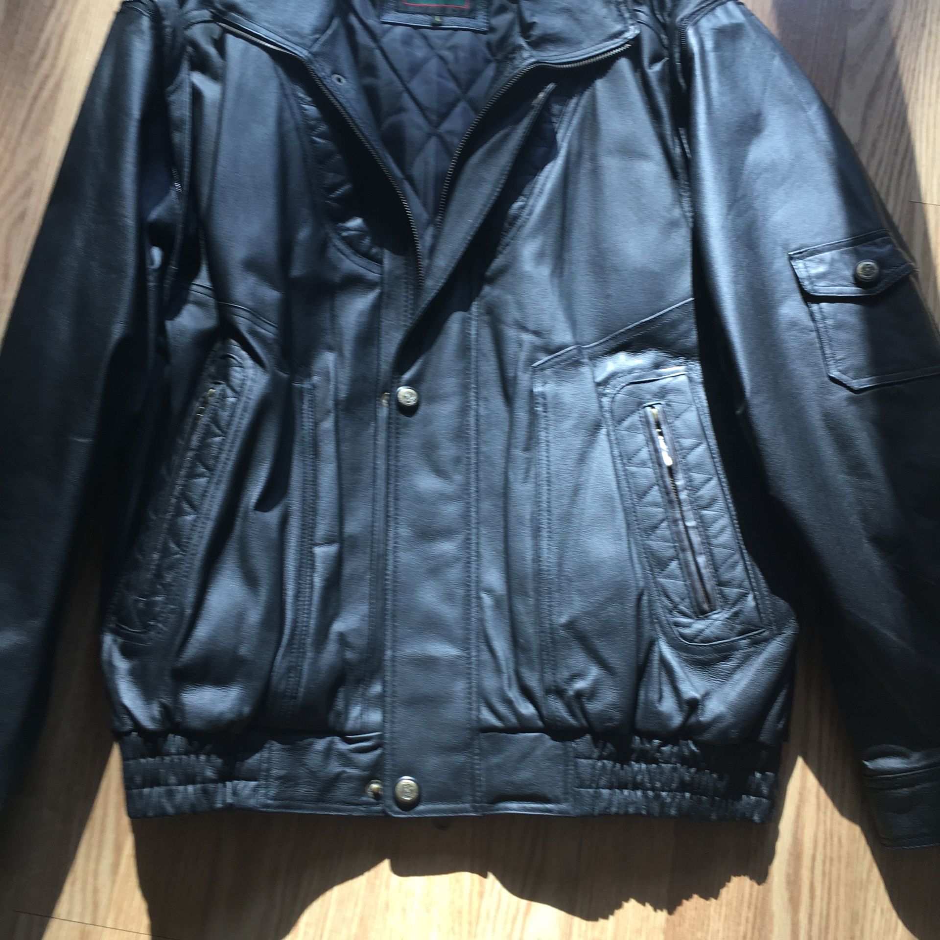 LEATHER MOTORCYCLE JACKET SIZE L Made by McGriffin Brand New
