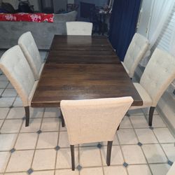 Dinning Table