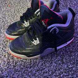 size 4 in a half no box