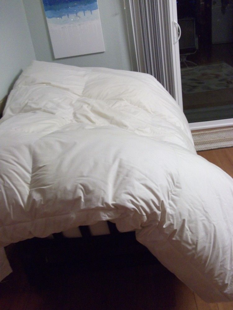 Down Bed Topper Fits Queen or King