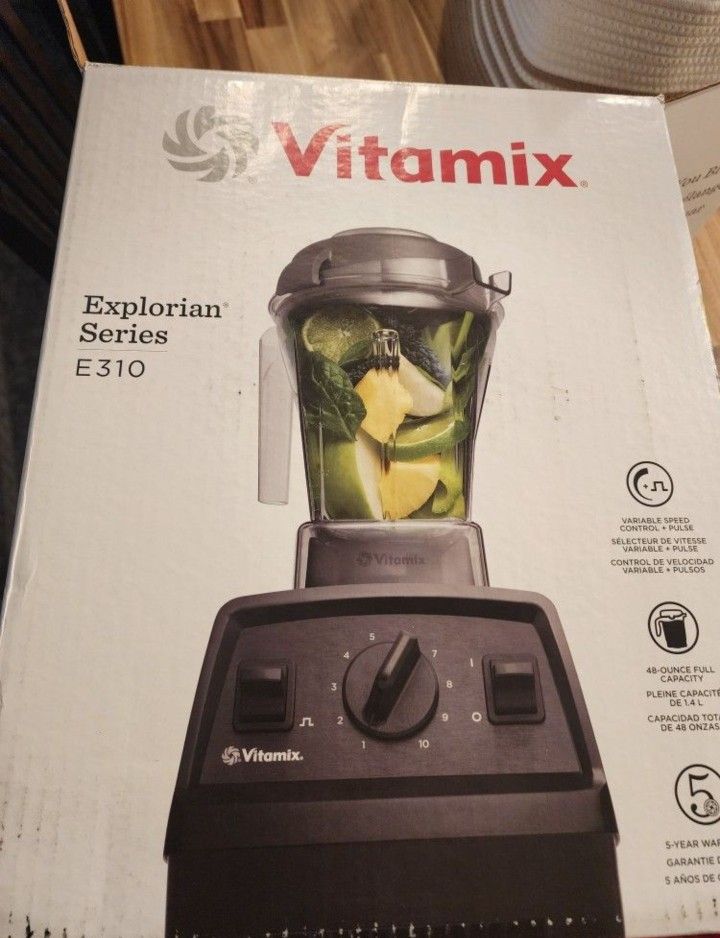 Vitamix Brand New $320