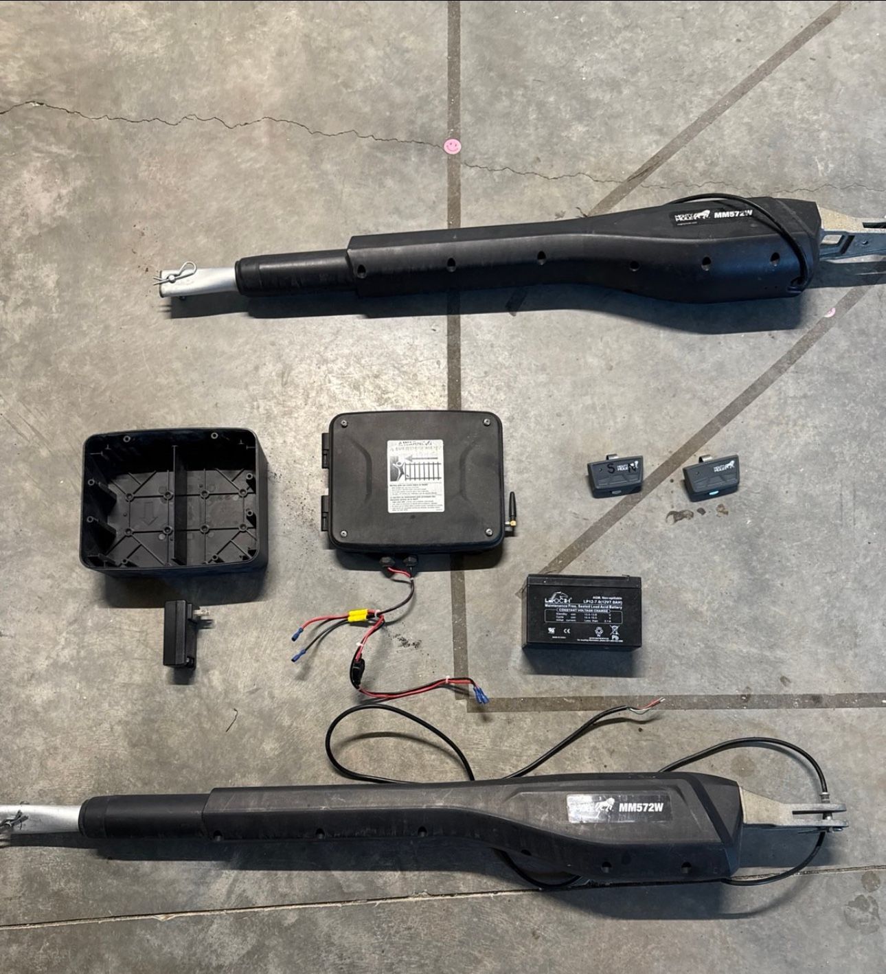 Mighty Mule MM520