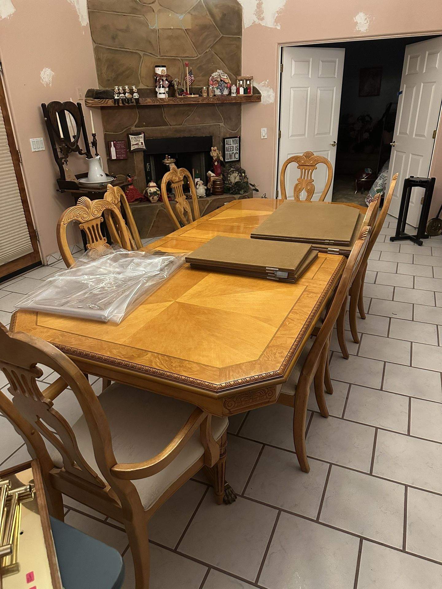 Kitchen Table (:
