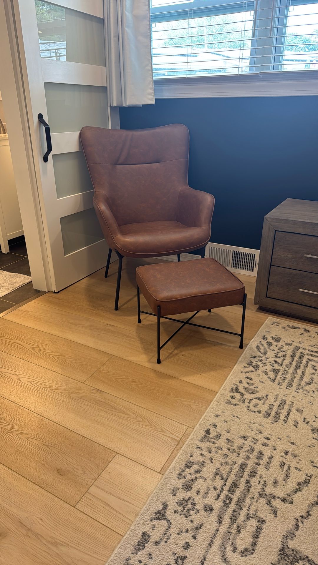 LumiSource Izzy Lounge Chair and Ottoman Set